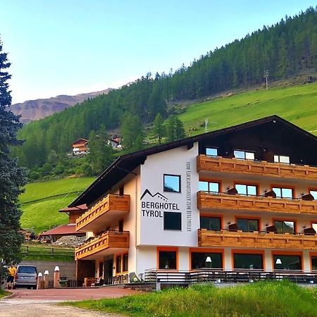 Berghotel Tyrol Senale Esterno foto