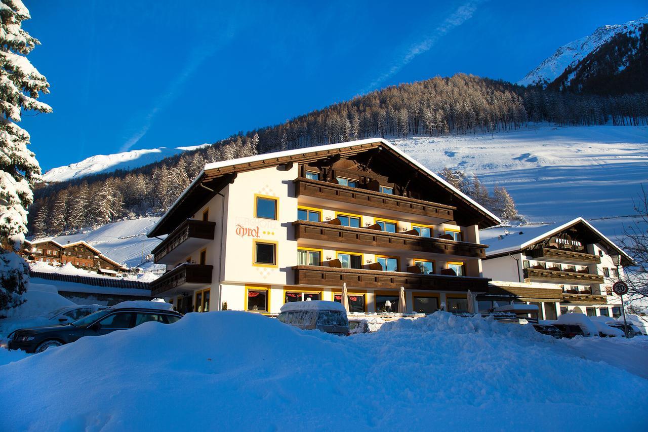 Berghotel Tyrol Senale Esterno foto