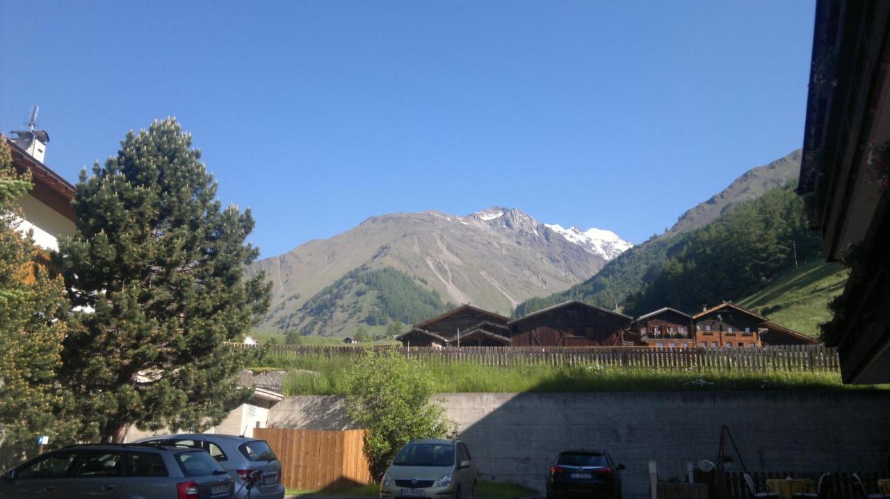 Berghotel Tyrol Senale Camera foto